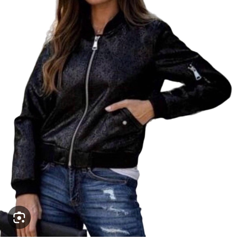 NWT VICI BLACK/SNAKE Bomber Jacket